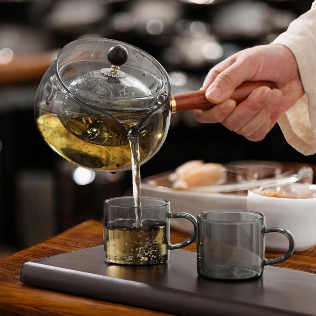 Everly Glass Rotating Teapot